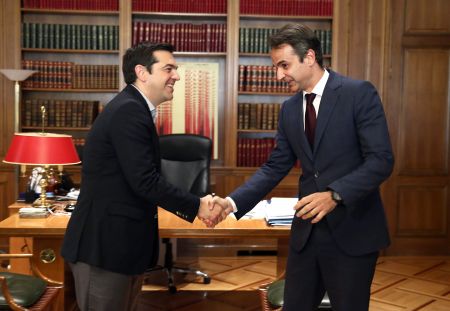 Ο Τσίπρας, ο Μητσοτάκης και τα ορφανά της κεντροαριστεράς