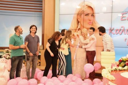 Ανανέωσε η Ελένη Μενεγάκη στον Alpha