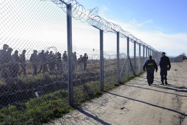 Η Σερβία θέτει σε ετοιμότητα τον στρατό για το Προσφυγικό