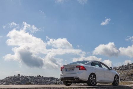 Volvo S60 T3 1.5 Αuto: Η εξαίρεση του κανόνα