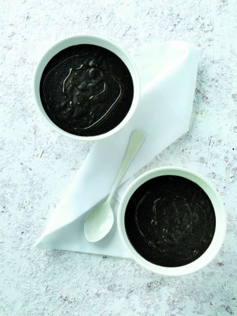 Σούπα με μελάνι σουπιάς