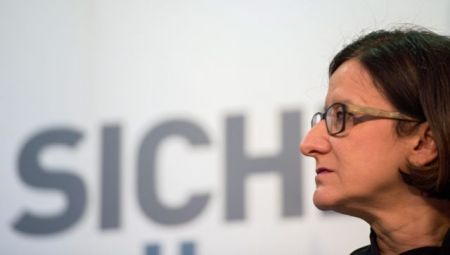 Αυστρία: Να ελέγχονται και οι Ευρωπαίοι στα εξωτερικά σύνορα της ΕΕ