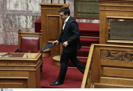 Τα μπέρδεψε ο Πρωθυπουργός στην προσπάθεια να απαντήσει στον ΔΟΛ