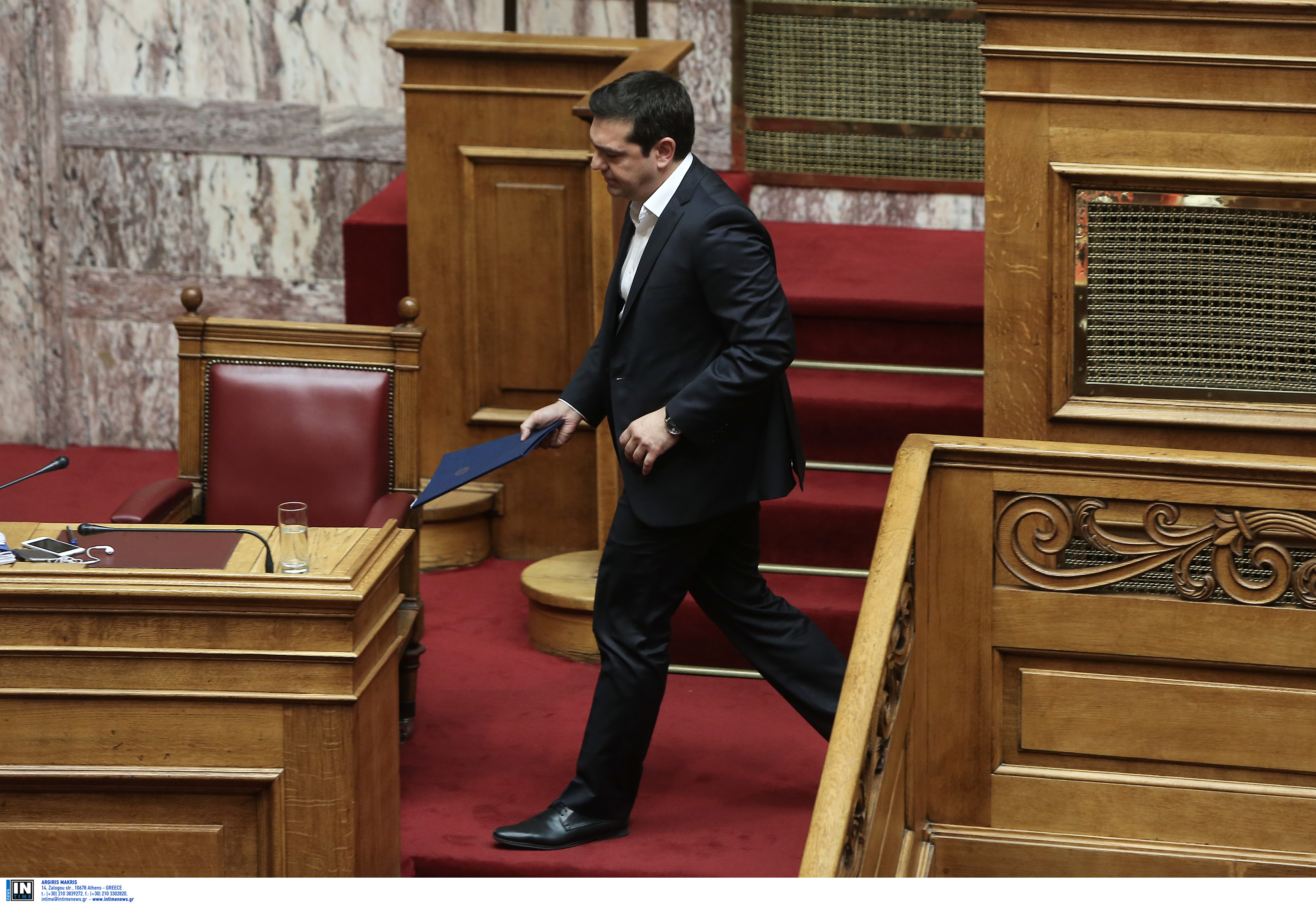 Τα μπέρδεψε ο Πρωθυπουργός στην προσπάθεια να απαντήσει στον ΔΟΛ