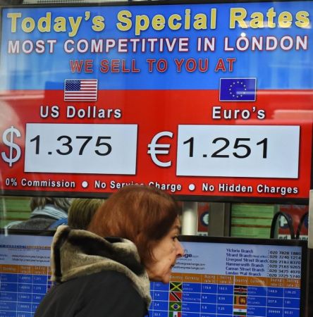 Πολιτικός εκβιασμός για το δημοψήφισμα στη Βρετανία