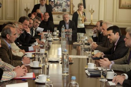 PM Tsipras: “We must find solutions for the struggling farmers”