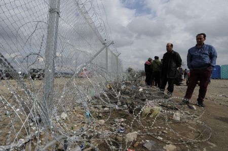 OHE: Ανοίξτε τα σύνορα της Ευρώπης