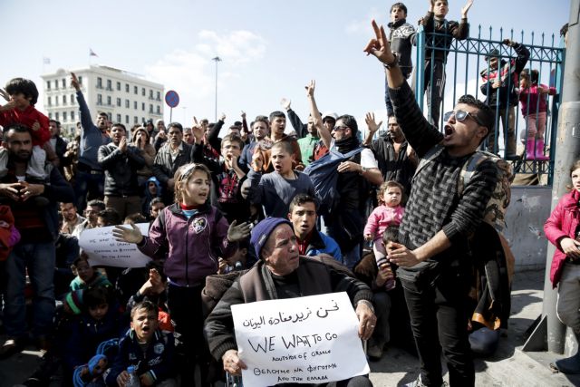 Οι πρόσφυγες στους δρόμους, η Ευρώπη στα κάγκελα