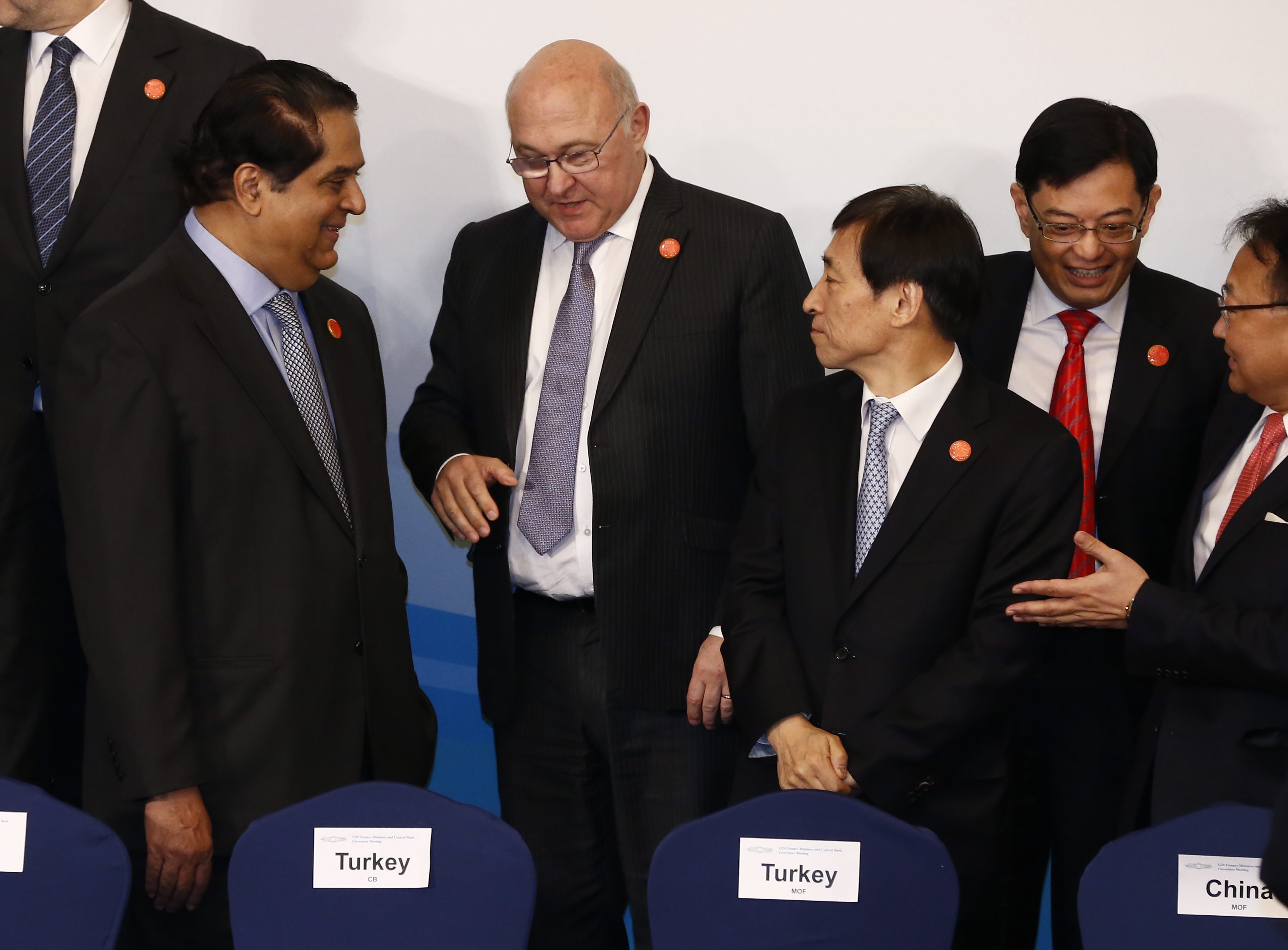 Σαπέν: Καμία ανησυχία για το ρυθμό ανάπτυξης της γαλλικής οικονομίας