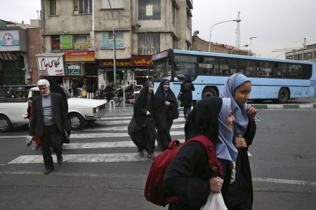 Ιράν: Εδραιώνονται οι μεταρρυθμιστές, αλλά χωρίς πλειοψηφία στη Βουλή