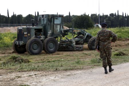 Αναστολή εργασιών στο Ίλιον για τη δημιουργία κέντρου προσφύγων