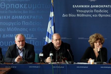 Ν. Φίλης: Σε τροχιά υποδοχής προσφύγων η ελληνική εκπαίδευση