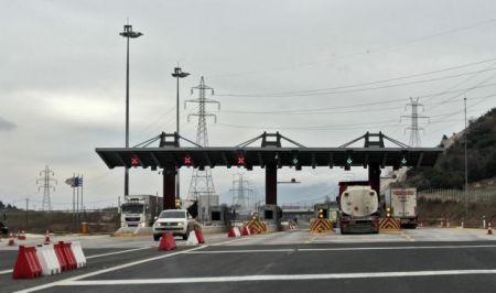 Τα διόδια «μπλοκάρουν» την Εγνατία