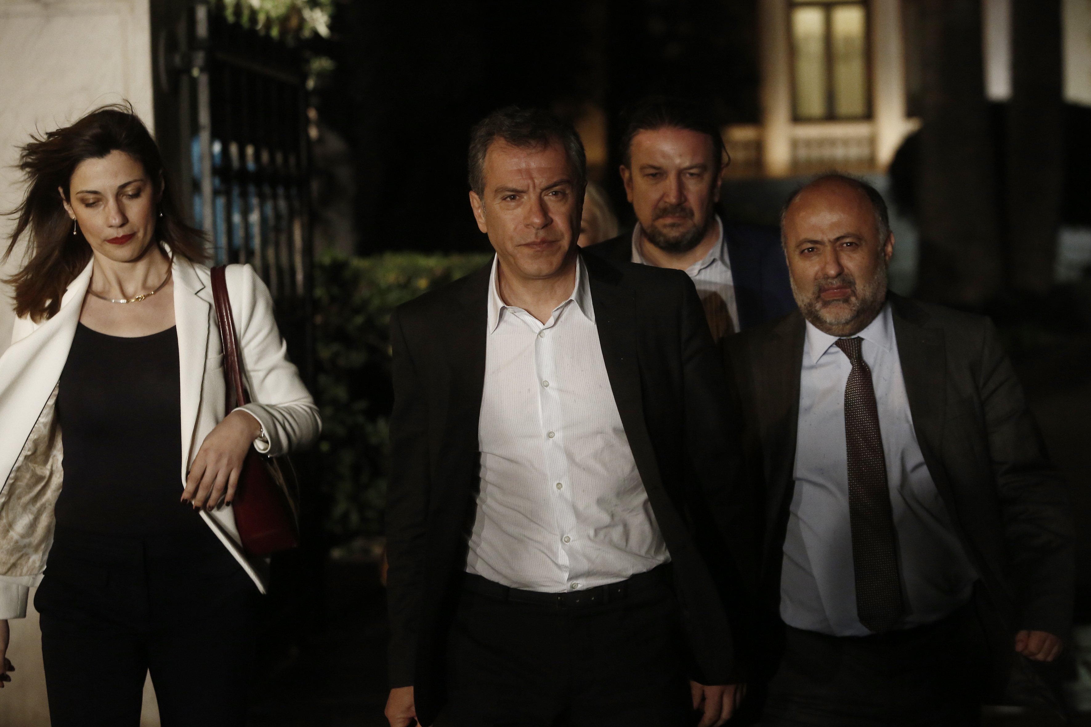 Μήνυμα Θεοδωράκη στα στελέχη του Ποταμιού με επίθεση στην κυβέρνηση