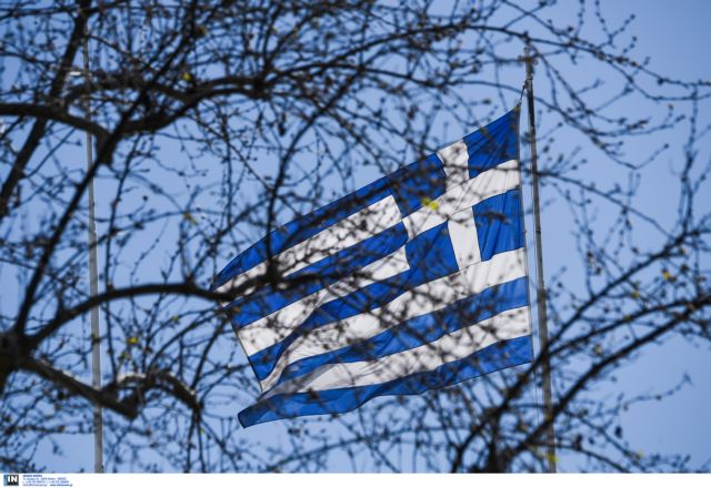 Μεσίστια η σημαία στο Προεδρικό Μέγαρο για τις Βρυξέλλες