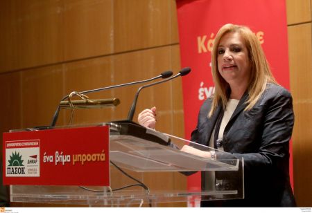 Πόλεμος επιστολών ανάμεσα στην πρόεδρο του ΠαΣοΚ και την Πρόεδρο του Αρείου Πάγου για τη διάκριση των εξουσιών