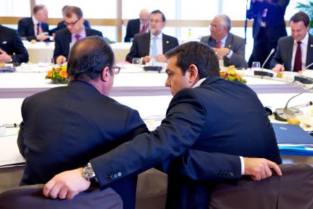 Ολάντ για Τσίπρα: Με τη στήριξή μας, αλλά αυτός πήρε την απόφαση για την συμφωνία