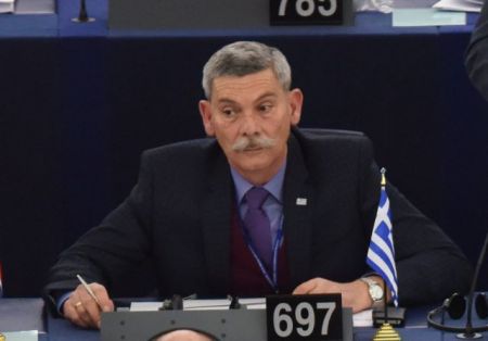 «Κόκκινο» σε εκπαιδευτική εκδρομή με πρόσκληση της Χρυσής Αυγής