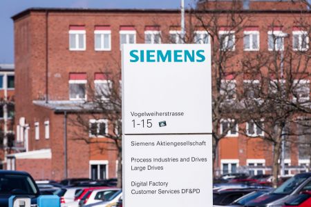 Panama Papers:Τα μαύρα της Siemens και η «παρουσία» γερμανικών τραπεζών