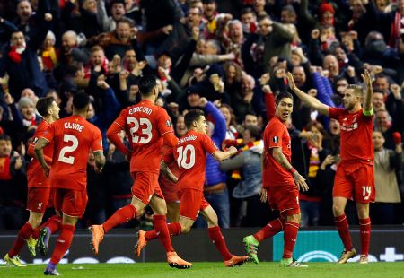 Europa League:Λίβερπουλ – Μάντσεστερ Γιουνάϊτεντ (2-0), Μπιλμπάο – Βαλένθια (1-0))