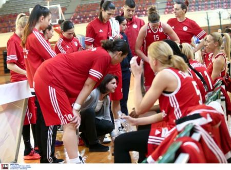 Αήττητος ολοκλήρωσε την κανονική περίοδο ο Ολυμπιακός