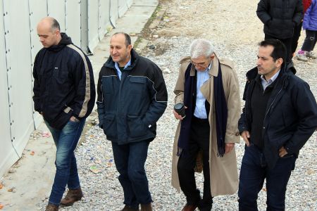 Μπουτάρης: Ο Μουζάλας έχει γίνει κομμάτια για το προσφυγικό