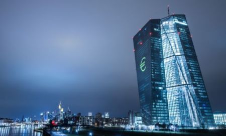 Ολλανδός κεντρικός τραπεζίτης: Στα όρια του το QE της ΕΚΤ