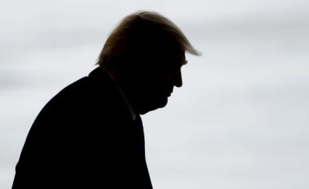 Πενς: Καμία επαφή του εκλογικού επιτελείου του Τραμπ με τη Ρωσία