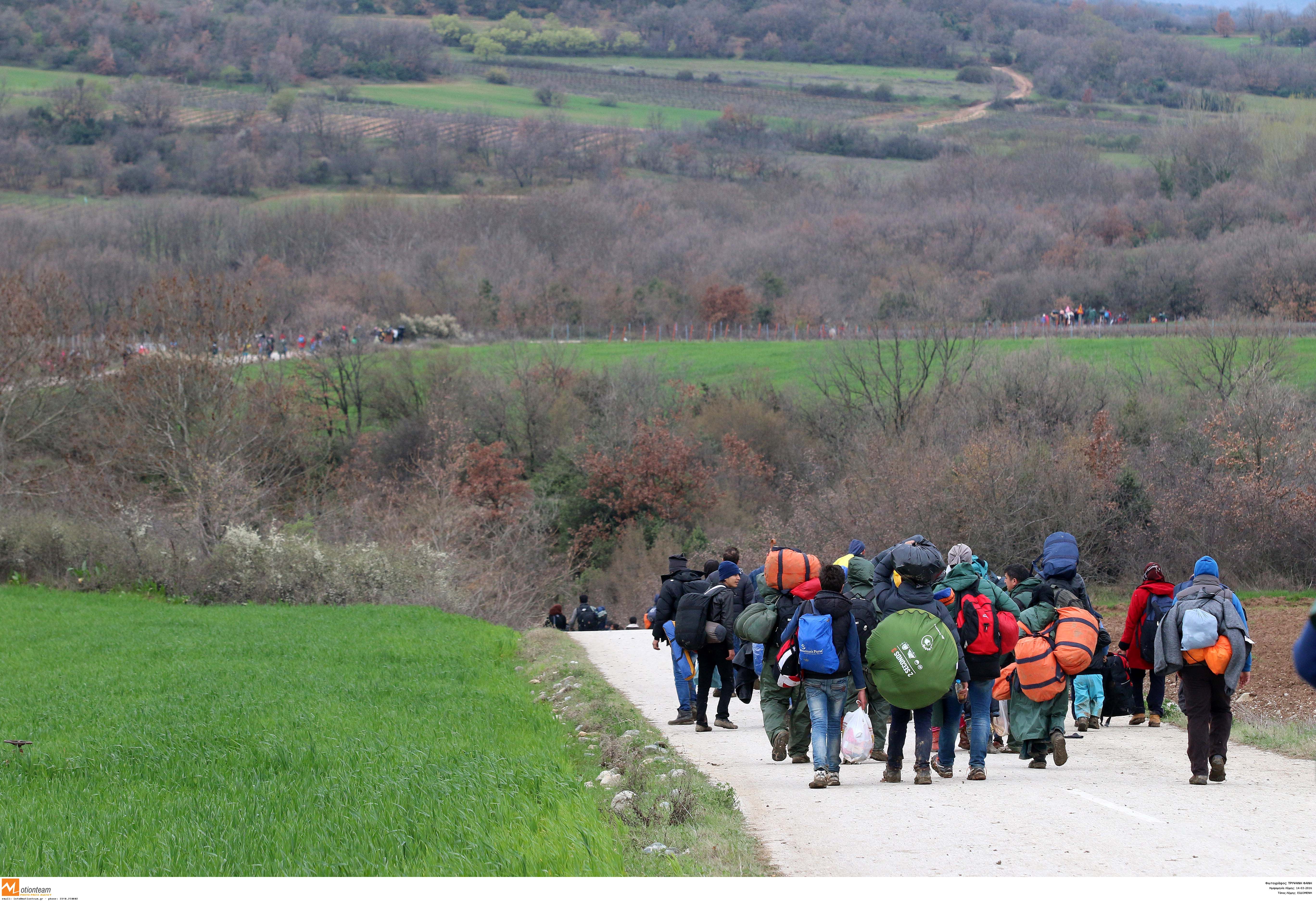 H κυβέρνηση αγνοεί τι συνέβη με τους 1.400 πρόσφυγες που πέρασαν στην πΓΔΜ την Δευτέρα