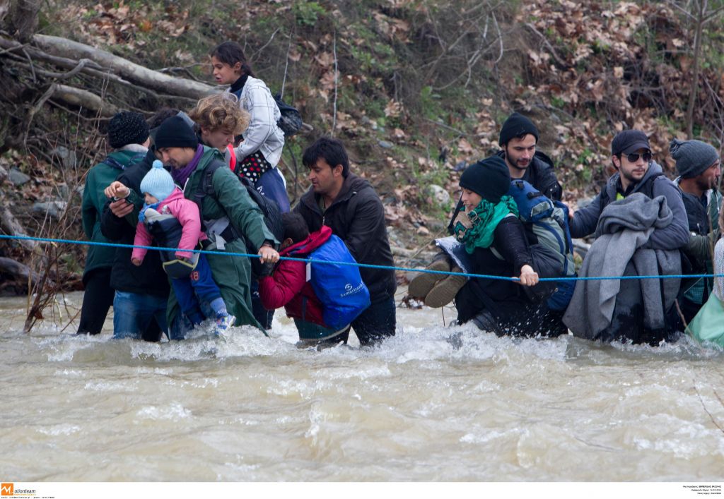 Η «έξοδος της Ειδομένης» φέρνει νέα σύννεφα στις σχέσεις Αθήνας-Σκοπίων