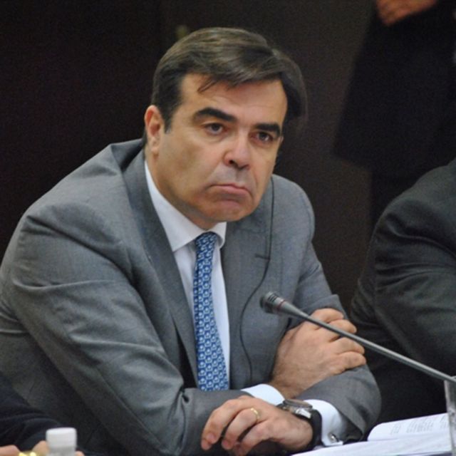 ΣΕΤΕ: Στόχος 35 εκατ. διεθνείς αφίξεις και 20 δισ. ευρώ έσοδα το 2021