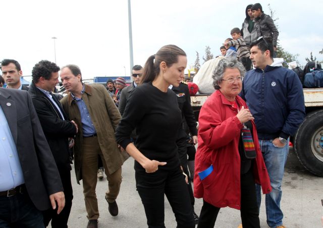 UN Goodwill Ambassador Angelina Jolie visits Piraeus and Idomeni