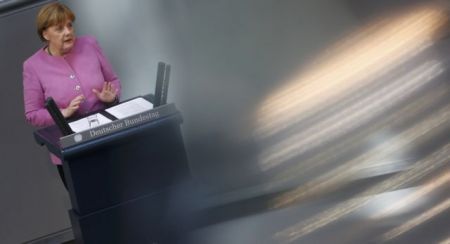 Μέρκελ: Η προσφυγική κρίση στην Ελλάδα αφορά όλη την Ευρώπη