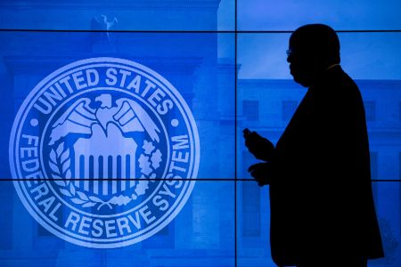 ΗΠΑ: Σταθερά διατήρησε τα επιτόκια η Fed