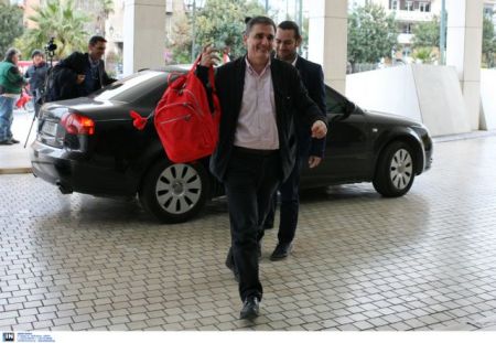 Στον αέρα και πάλι η συμφωνία