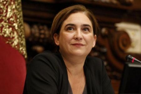 Η Βαρκελώνη υποδέχεται 100 πρόσφυγες από την Ελλάδα