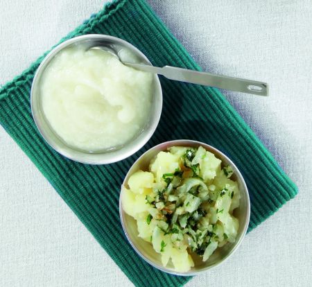 Οφτές πατάτες με σκορδαλιά από φασόλια