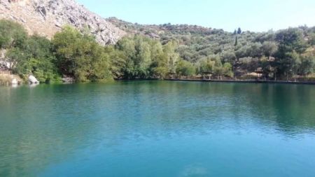 Ταξιδεύει το νερό του Ψηλορείτη σε Κύπρο, Ισραήλ, Γερμανία