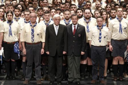 Κάλεσμα Παυλόπουλου στους προσκόπους για πρωτοβουλίες υπέρ προσφύγων