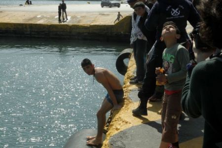 Υπ.Τουρισμού: Στήριξη των νησιών που δέχθηκαν πρόσφυγες