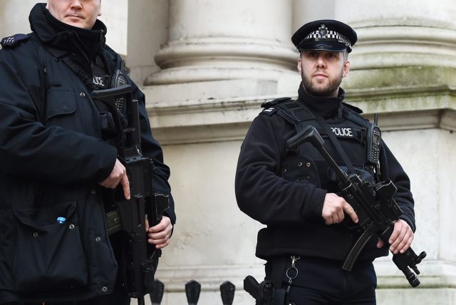 Μικρή έκρηξη στον σταθμό Tower Hill του Λονδίνου