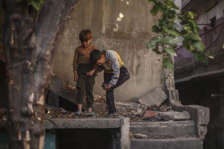 Αβραμόπουλος: Μόνο πολιτική λύση για τη Συρία