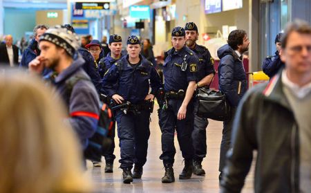 Δρακόντεια μέτρα στα σουηδικά σύνορα για τους πρόσφυγες