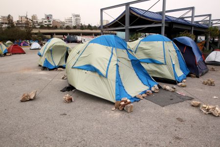 Ελάχιστες νέες αφίξεις προσφύγων στον Πειραιά