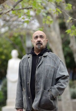 Νίκος Μαστοράκης: «Η οικογένεια είναι πεδίο μάχης»