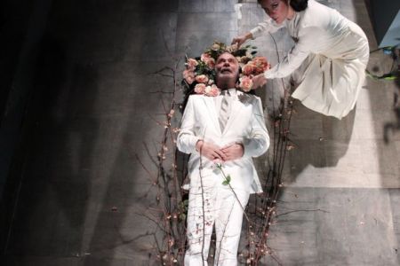 Ενας προφήτης «χαρίζει»…