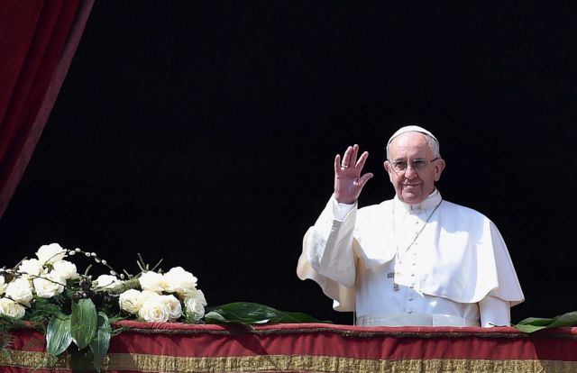 Πάπας: Με τα όπλα της αγάπης η απάντηση στην τυφλή βία