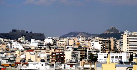 Παράταση έως 15 Μαϊου της απαγόρευσης πώλησης κόκκινων δανείων