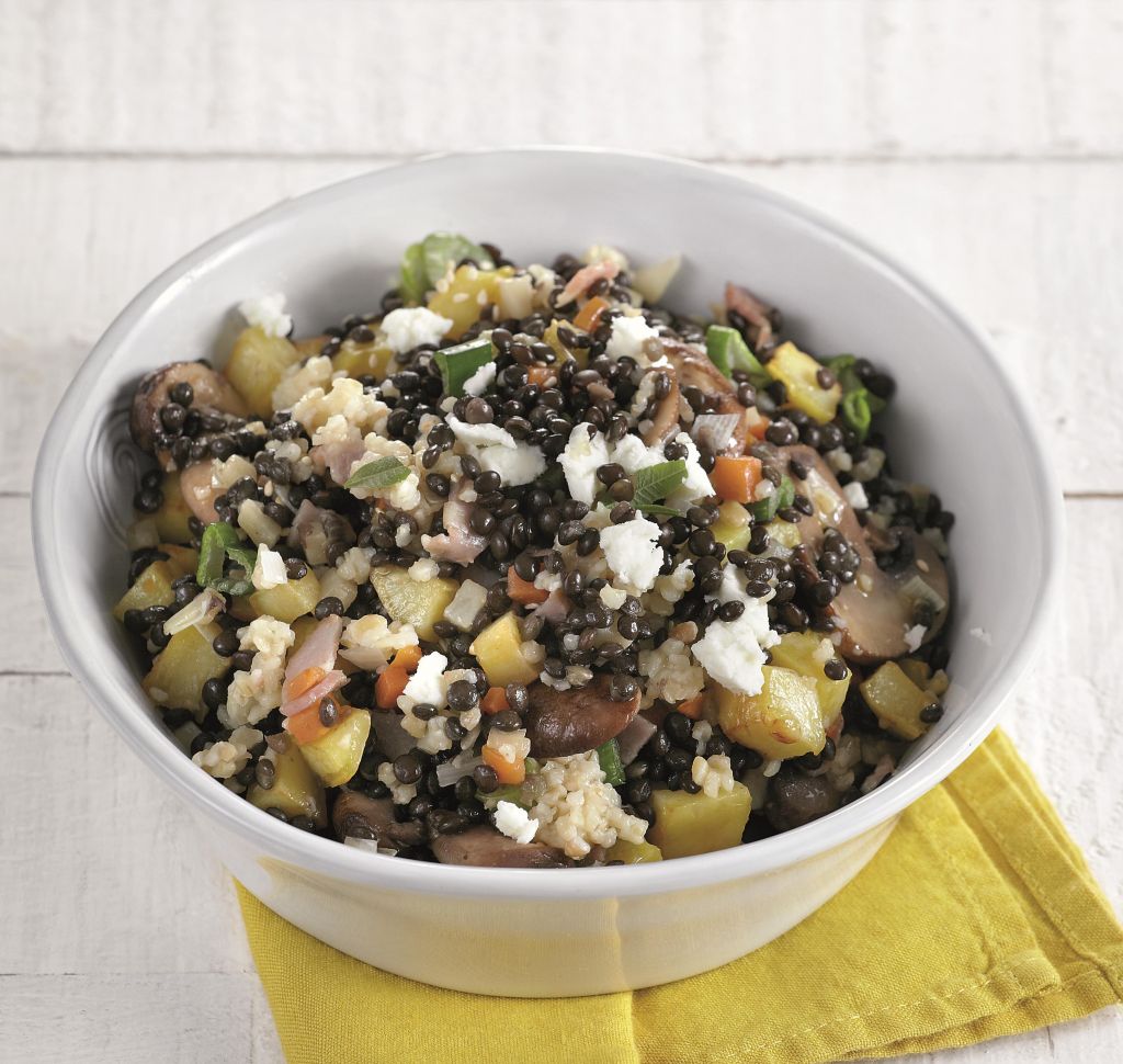 Σαλάτα φακές με πλιγούρι και μανιτάρια