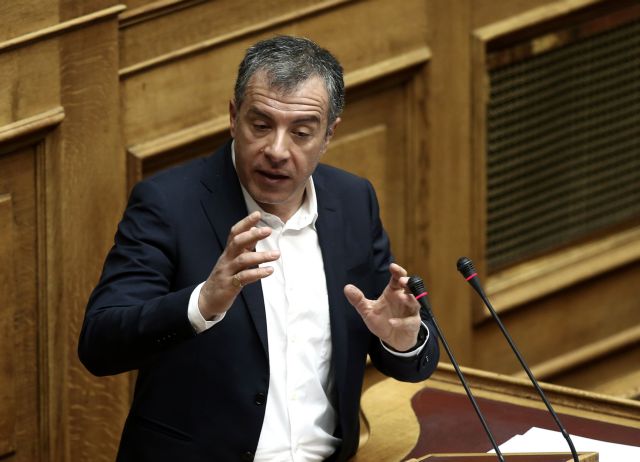 Theodorakis favors progressive alliances and opposes early elections